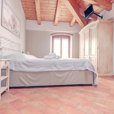Farm stay Corte Albarel Castelnuovo del Garda